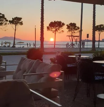 Luis 公寓 Vlorë